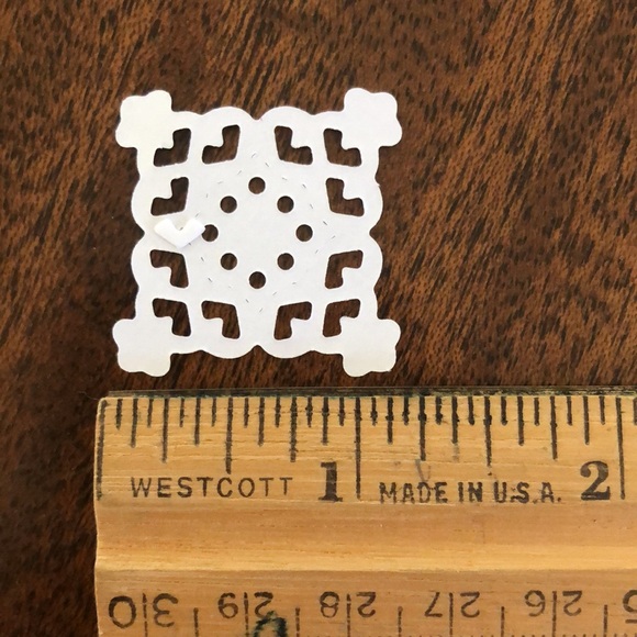 NIP -3- Thinlites metal dies scrapbooking card making craft dies - Picture 6 of 8